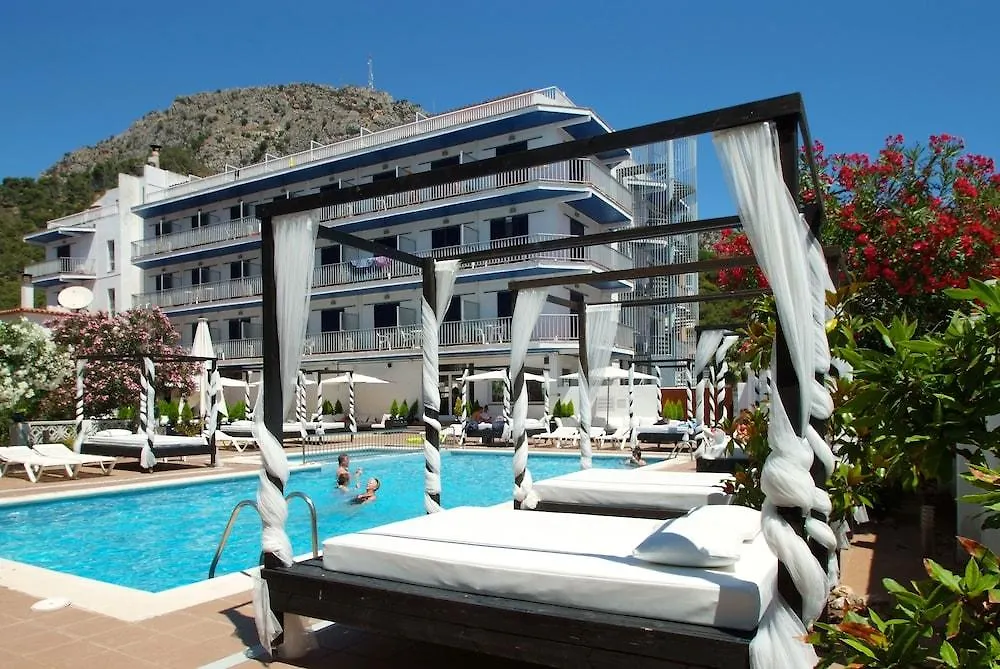 Hotel Nereida L'Estartit 3*,