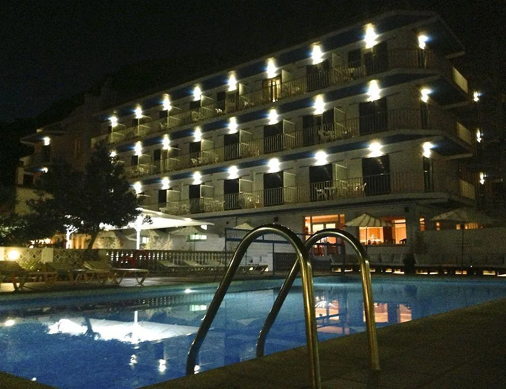 Hotel Nereida L'Estartit 3*,